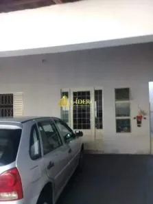 Casa com 3 Quartos à venda, 145m² no Residencial Gramado, Uberlândia