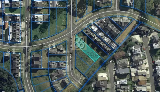 Lote/Terreno à venda, 593m² no Abranches, Curitiba