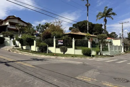 Casa com 3 Quartos à venda, 241m² no Jardim Paulista, Atibaia