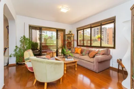 Apartamento com 4 Quartos para venda ou aluguel, 240m² no Moema, São Paulo