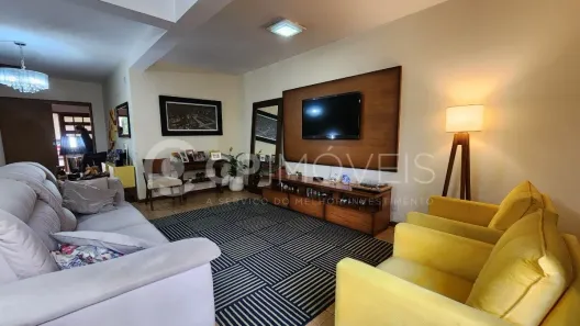Casa com 3 Quartos à venda, 142m² no Passo da Areia, Porto Alegre