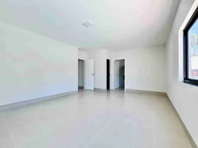 Casa com 6 Quartos à venda, 467m² no Mediterrâneo, Londrina