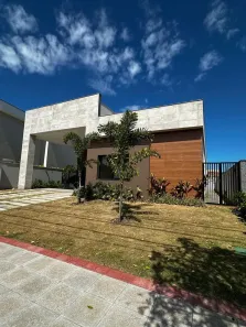 Casa de Condomínio com 3 Quartos à venda, 264m² no Jacuhy, Serra