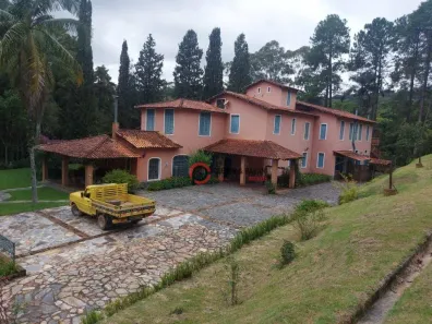 Fazenda/Sítio com 5 Quartos à venda, 3000m² no Piedade, Piedade