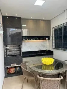 Casa com 2 Quartos à venda, 82m² no Jardim Mansur, Campo Grande