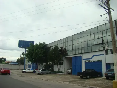 Ponto Comercial para alugar, 2100m² no Jardim São Vicente, São José dos Campos