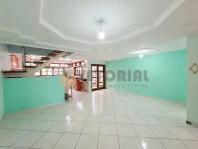 Sobrado com 2 Quartos à venda, 135m² no Varadouro, São Sebastião