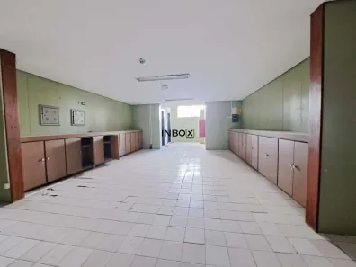 Prédio Comercial para alugar, 2400m² no Centro, Bento Gonçalves