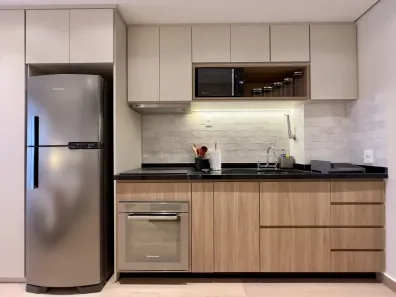 Apartamento com 1 Quarto para alugar, 32m² no Jardim das Acácias, São Paulo