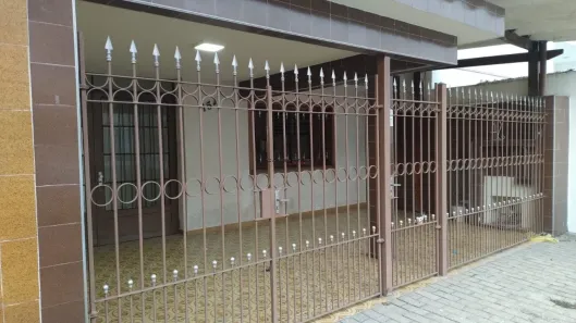 Casa com 2 Quartos à venda, 182m² no Vila Charlote, São Paulo