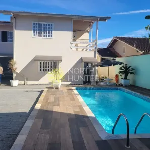 Casa com 6 Quartos à venda, 283m² no Vila Nova, Joinville
