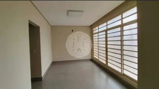 Imóvel Comercial para alugar, 345m² no Jardim Macedo, Ribeirão Preto