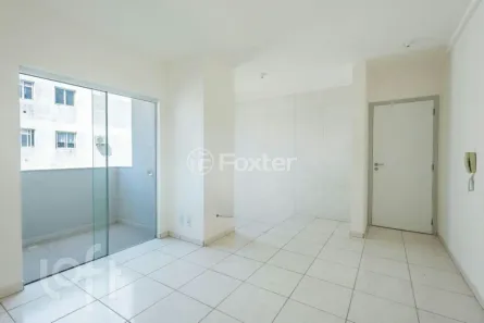 Apartamento com 2 Quartos à venda, 53m² no Serraria, São José