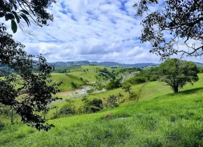 Lote/Terreno à venda, 1m² no , Paraibuna