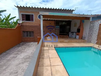 Sobrado com 3 Quartos à venda, 199m² no Praia das Palmeiras, Caraguatatuba