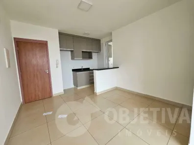 Apartamento com 2 Quartos para alugar, 55m² no Aclimação, Uberlândia