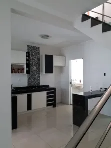 Casa com 3 Quartos à venda, 122m² no Santa Helena, Contagem
