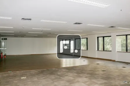 Sala Comercial para venda ou aluguel, 258m² no Cidade Monções, São Paulo