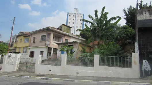Casa com 3 Quartos à venda, 684m² no Vila Londrina, São Paulo