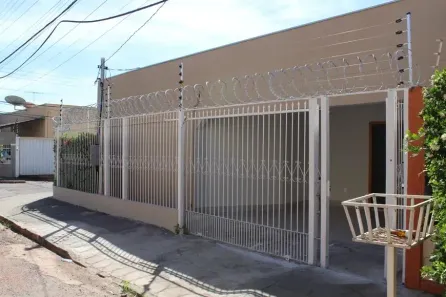 Casa com 3 Quartos à venda, 158m² no Morada do Ouro, Cuiabá