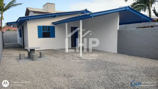 Casa com 2 Quartos para alugar, 80m² no Campeche, Florianópolis