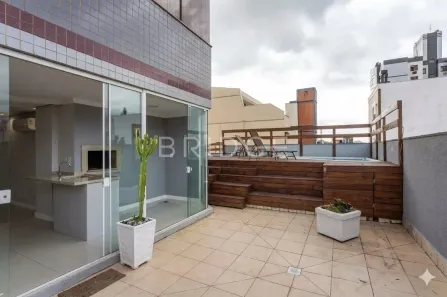 Apartamento com 2 Quartos para alugar, 175m² no Boa Vista, Porto Alegre