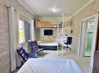 Kitnet com 1 Quarto à venda, 28m² no Caiçara, Praia Grande