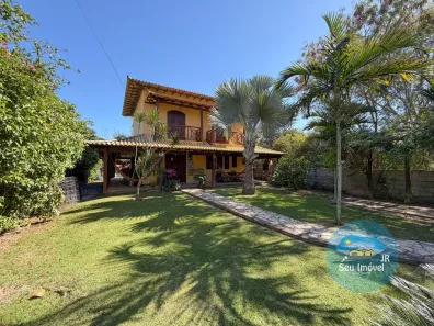 Casa com 3 Quartos à venda, 220m² no Centro (Praia Seca), Araruama