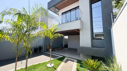 Casa com 3 Quartos à venda, 200m² no Plano Diretor Sul, Palmas
