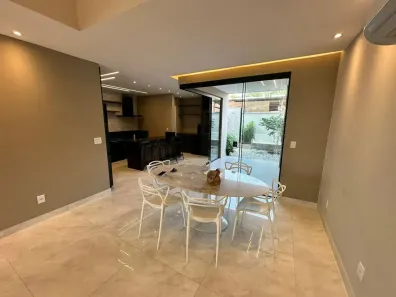 Casa de Condomínio com 3 Quartos para alugar, 195m² no Mangueirão, Belém
