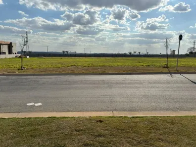 Lote/Terreno à venda, 585m² no Parque São Quirino, Campinas