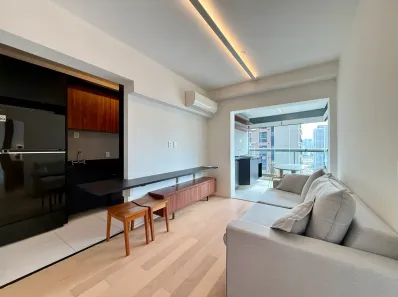 Apartamento com 1 Quarto para alugar, 50m² no Jardim das Acácias, São Paulo