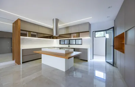 Casa de Condomínio com 5 Quartos para venda ou aluguel, 498m² no Recreio dos Bandeirantes, Rio de Janeiro
