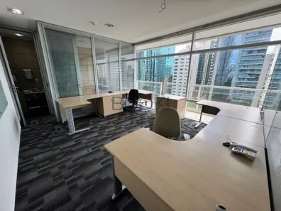 Sala Comercial à venda, 64m² no Cidade Monções, São Paulo