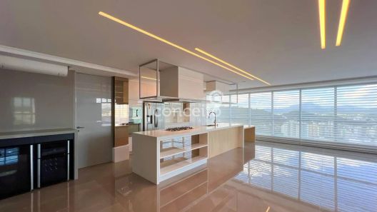 Cobertura com 3 Quartos à venda, 318m² no Vila Nova, Blumenau