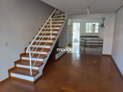 Casa de Condomínio com 2 Quartos à venda, 88m² no Jardim Guerreiro, Cotia