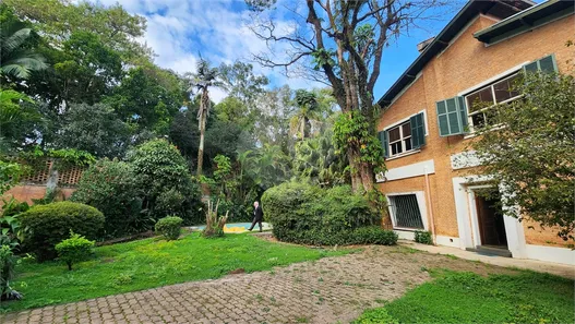 Casa com 3 Quartos à venda, 420m² no Jardim Luzitânia, São Paulo