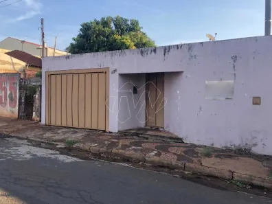Casa com 2 Quartos à venda, 224m² no Vila Melhado, Araraquara