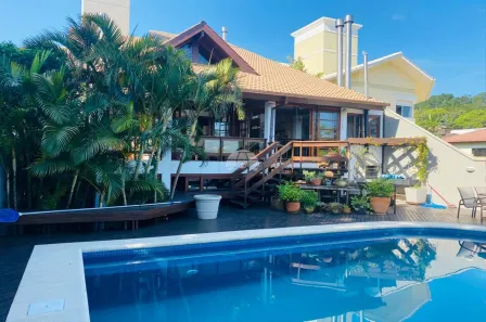 Casa com 4 Quartos à venda, 530m² no João Paulo, Florianópolis