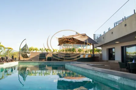 Sobrado com 6 Quartos para alugar, 450m² no Abadiânia, Abadiânia