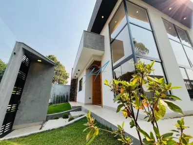 Casa com 3 Quartos à venda, 170m² no Vila Morangueira, Maringá