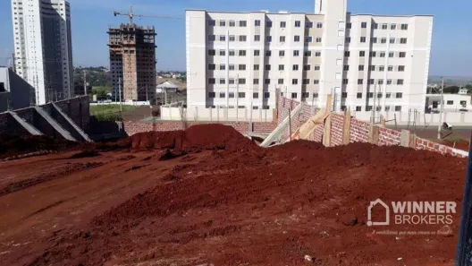 Lote/Terreno à venda, 300m² no Jardim Real, Maringá