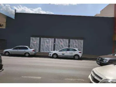 Imóvel Comercial à venda, 663m² no Centro, Uberlândia