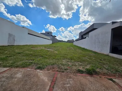 Lote/Terreno à venda, 420m² no Residencial Estoril Premium, Bauru