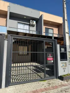 Sobrado com 3 Quartos à venda, 93m² no Pirabeiraba (Pirabeiraba), Joinville