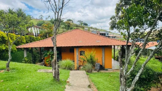 Fazenda/Sítio com 3 Quartos à venda, 2000m² no Igrejinha, Juiz de Fora