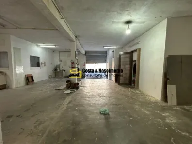 Galpão/Depósito/Armazém para alugar, 150m² no Taboão, Diadema