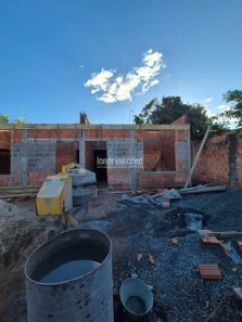 Casa com 3 Quartos à venda, 82m² no Colinas, Londrina