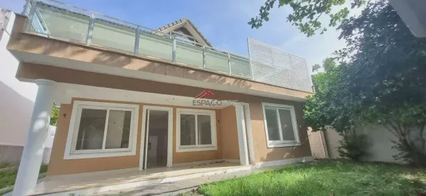 Casa com 4 Quartos à venda, 357m² no Itacoatiara, Niterói