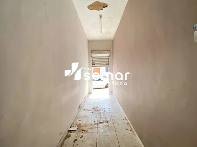 Ponto Comercial para alugar, 40m² no Centro, Divinópolis